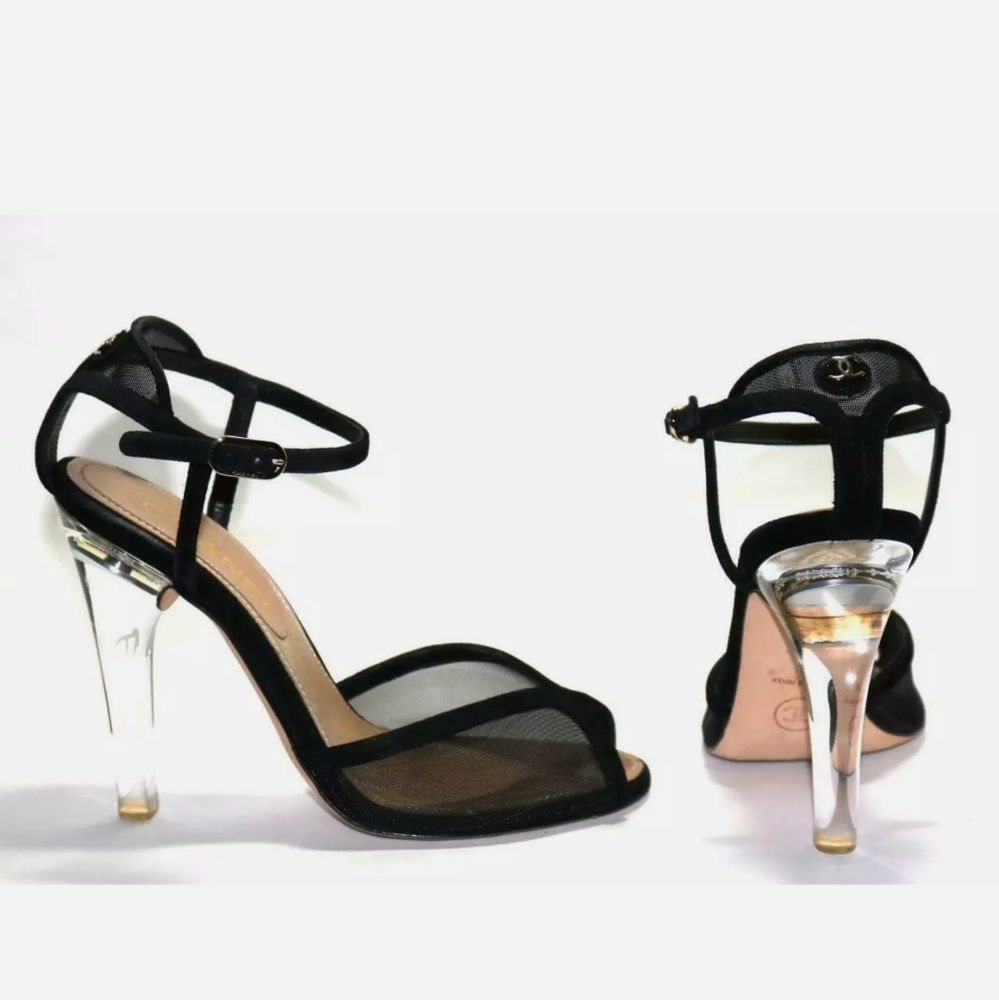 Heels - Picture 2 of 5